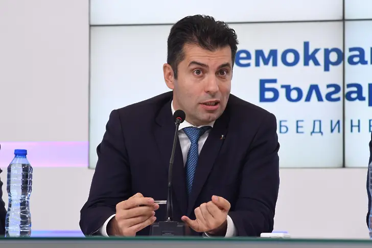 Петков: Ще започнем официални преговори с ДБ за обща листа за евроизборите