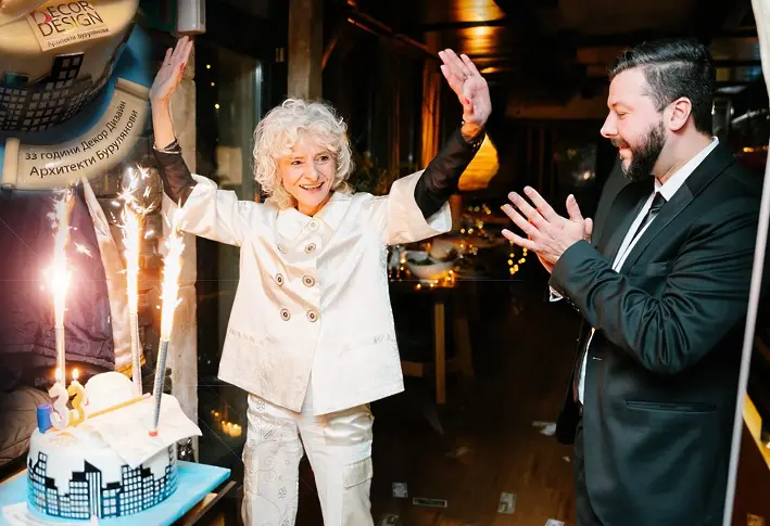 „Декор Дизайн“ Архитекти Бурулянови - 33 години цвят и характер в архитектурата