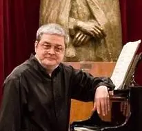 Известен румънски пианист  е гост солист на Симфониета Враца тази вечер