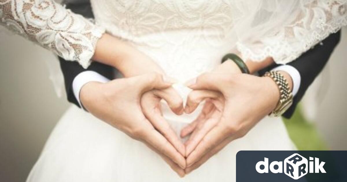 Двойки в Бургас отказват да сключат брак на 29 февруариШест