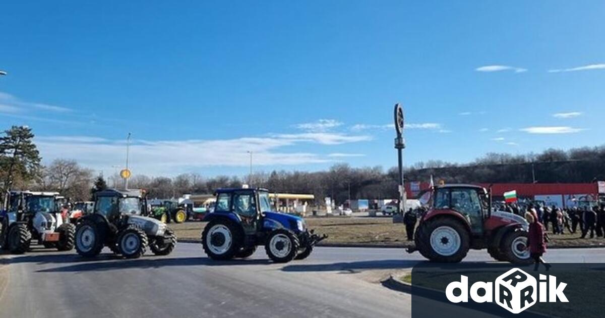 И днес продължават протестните действия на земеделците в Русенско които