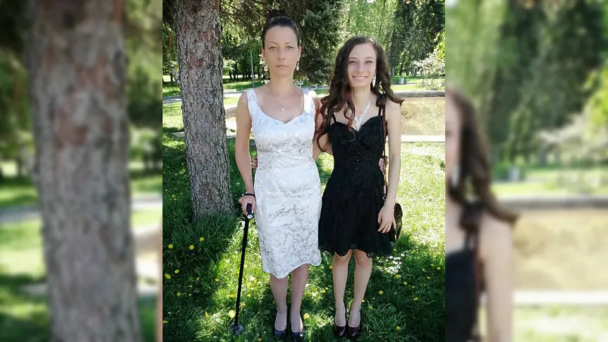 Да помогнем на Деси в лечението на рядко заболяване