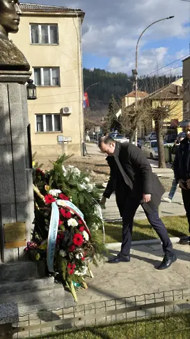 Кметът на Община Кюстендил се срещна с българската общност в Босилеград