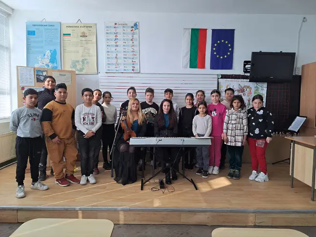 Образователни музикални уроци в още три училища в  Нова Загора