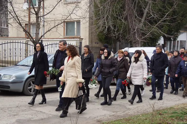 В гр. Левски се преклониха пред живота и делото на Васил Левски