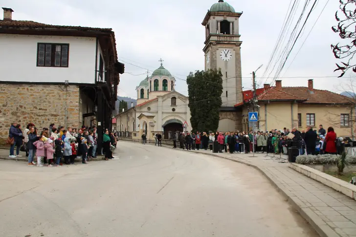 Тетевен отбеляза 151 години от гибелта на Апостола на свободата Васил Левски