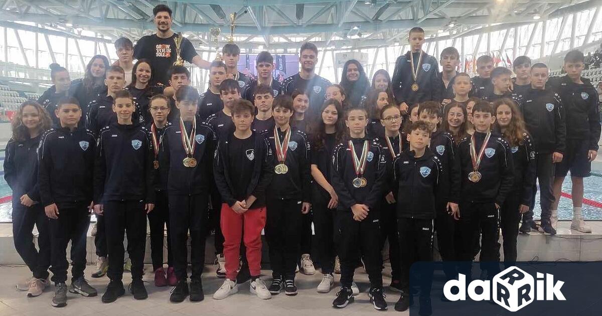 Шампионът ПСК Черно море ликува с отборен трофей в силния