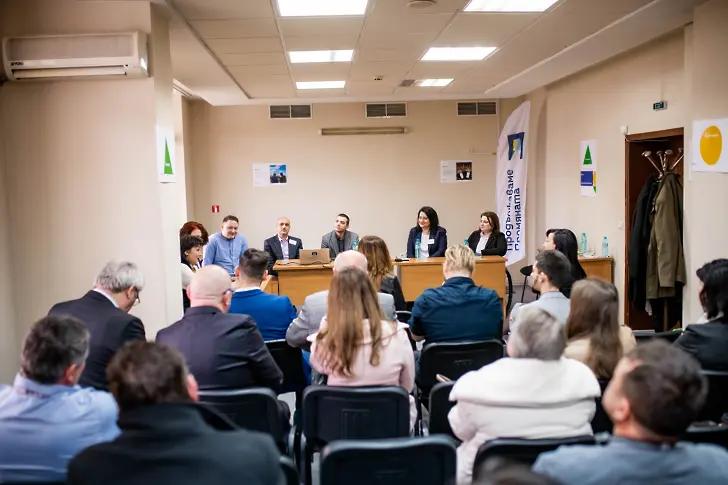 В Плевен учредиха партийна организация на Продължаваме промяната