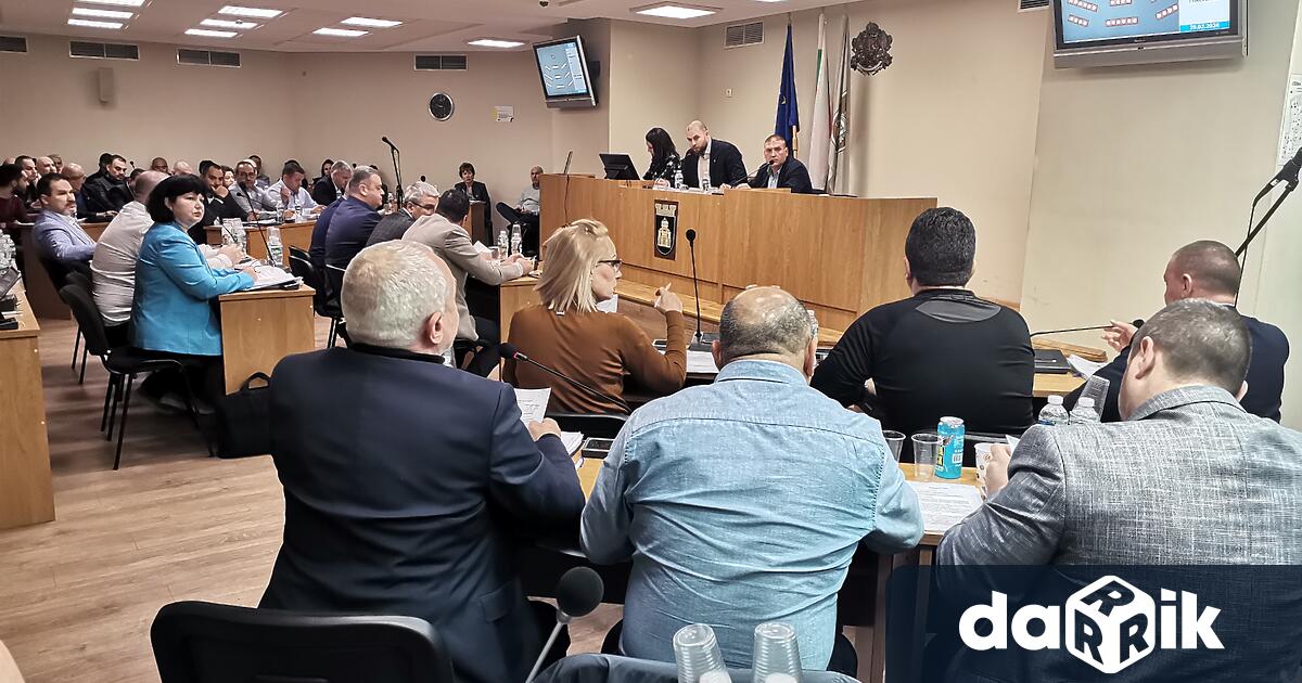 Общински съвет Плевен определи състава на експертната комисия отговаряща