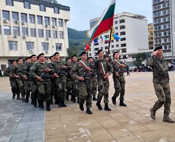 С военен ритуал в Асеновград отбелязват Деня на ракетните войски