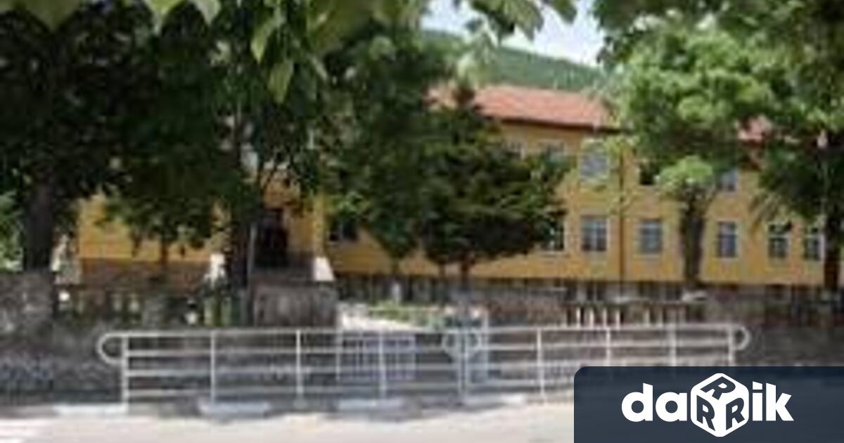 Бившото училище в село Паволче ще стане трансграничен център за