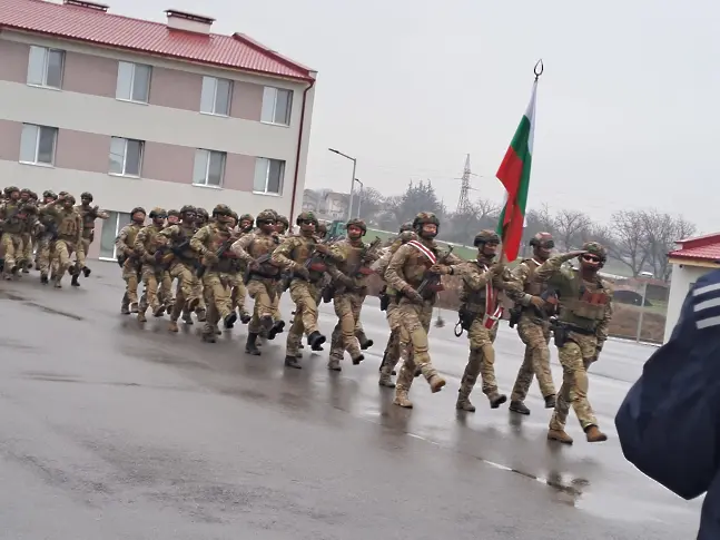 Военни от три армии демонстрираха умения на военния комплекс в Црънча
