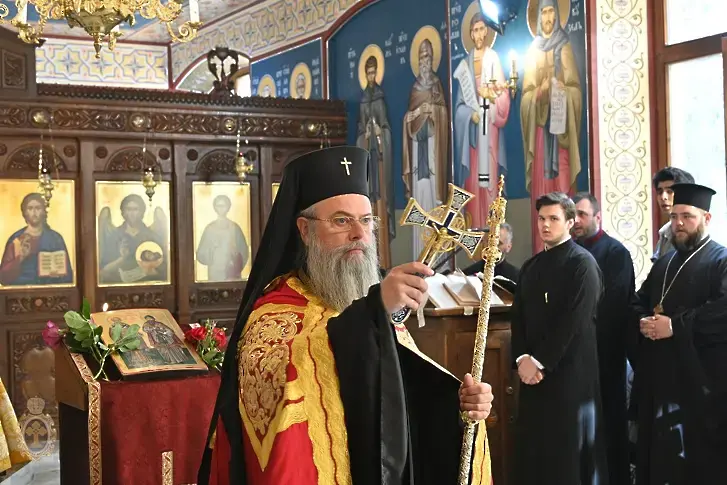 Отказва ли се митрополит Николай от патриаршеския престол?