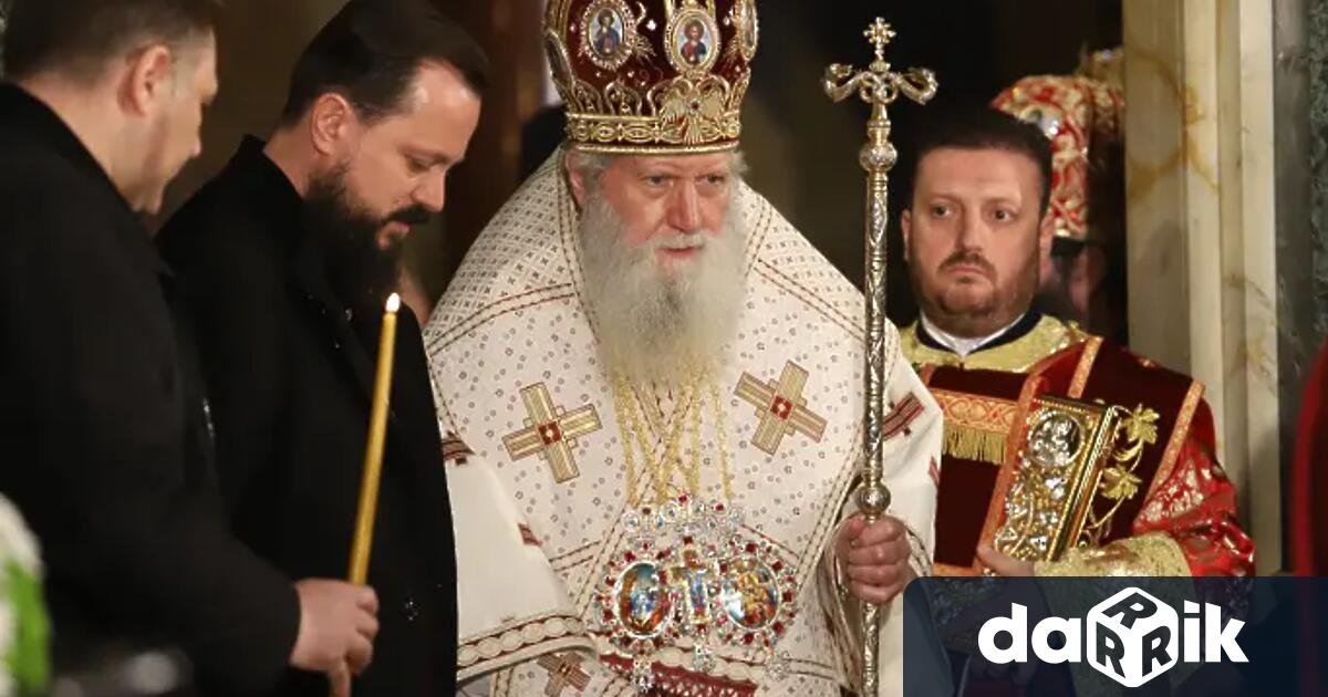 На 15 март тленните останки на българския патриарх и софийски
