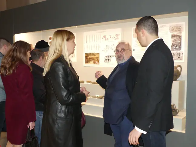 Откриха нова експозиция „Археология“ на Историческия музей в Нова Загора