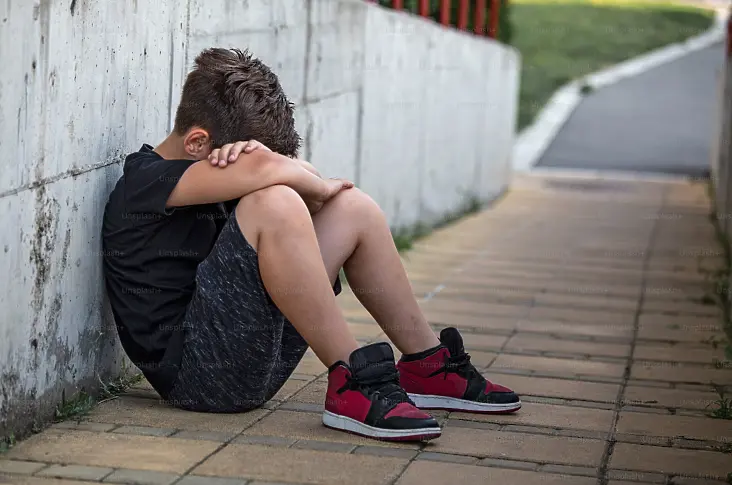 След побой между съученици: 13-годишно момче е с опасност за живота