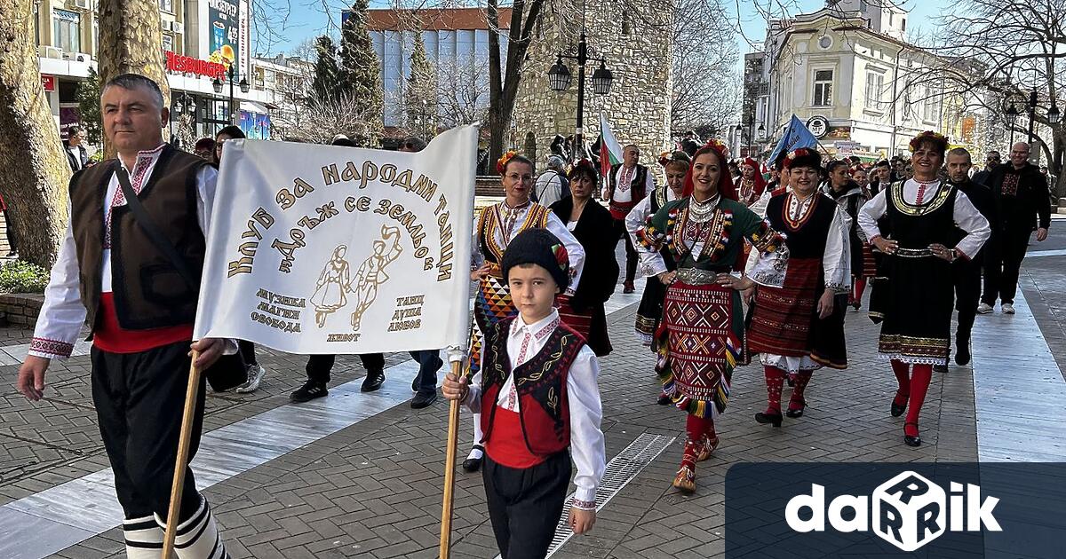 На XI-я национален фестивал за български хора и танци Хайдушка
