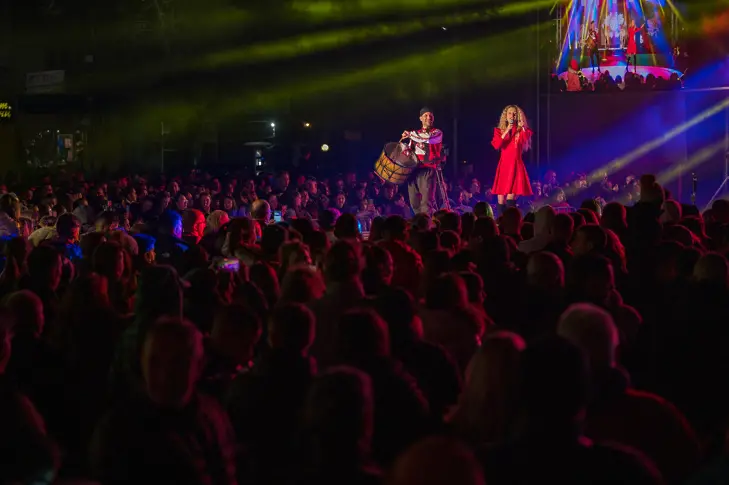 Леа Йорданова е Девойка „Кюстендилска пролет“ 2024г.  