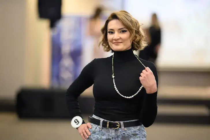 Вахтен офицер спечели короната на Мисис Бургас 2024 г.