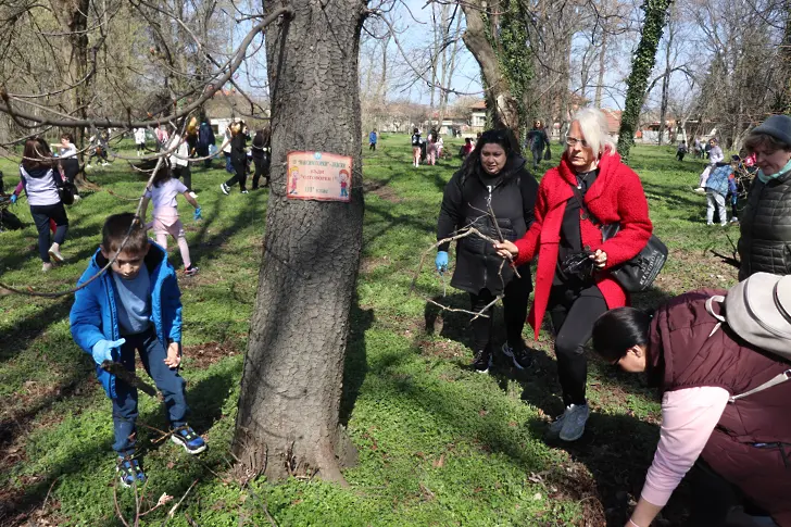 Слънчев празник по повод Първа пролет в град Левски