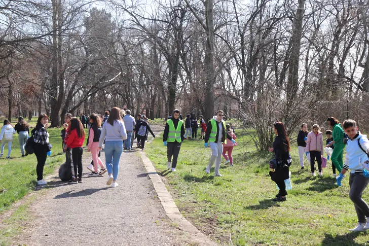 Слънчев празник по повод Първа пролет в град Левски