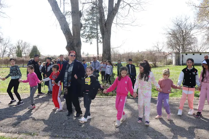 Слънчев празник по повод Първа пролет в град Левски