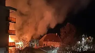 Няма пострадали хора при големия пожар в Русе 