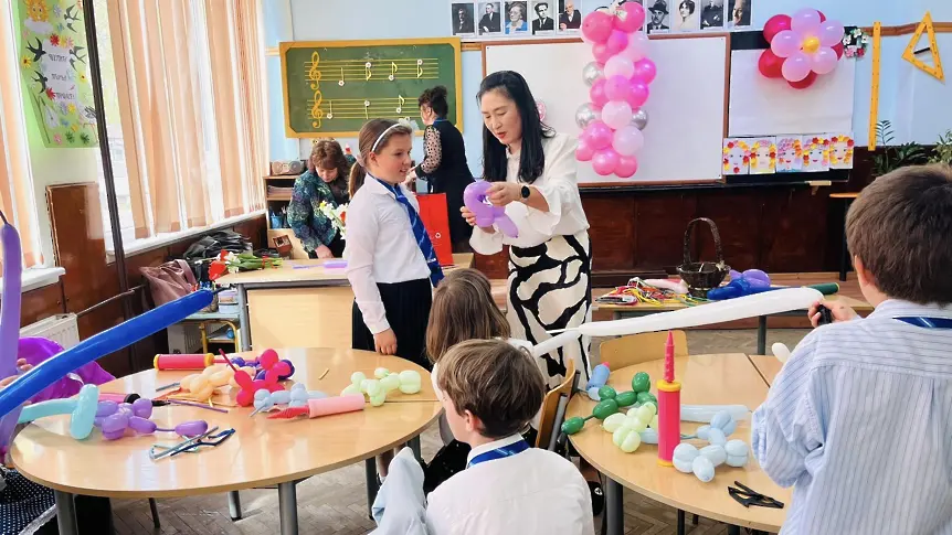 Основно училище „Максим Горки“ - гр. Левски празнува 63 години