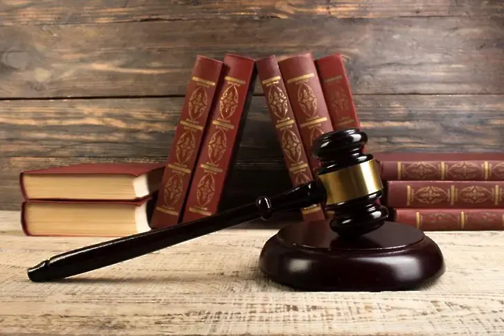 Потвърдиха оправдателната присъда на пловдивския лекар, застрелял крадец в дома си