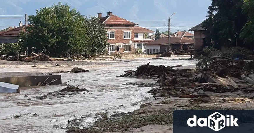 Кметът на Карлово: Свършват парите за възстановяване на пострадалите от наводнението села