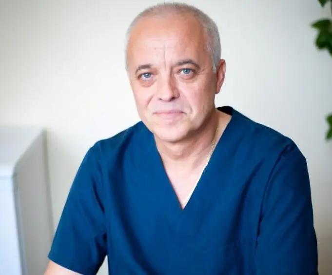  Д-р Бисер Начев:  „За дамите в менопауза, прегледите при онкохирург трябва да са минимум два пъти през годината!”