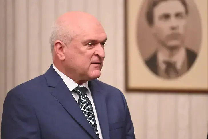 Димитър Главчев ще представи служебния си кабинет в петък