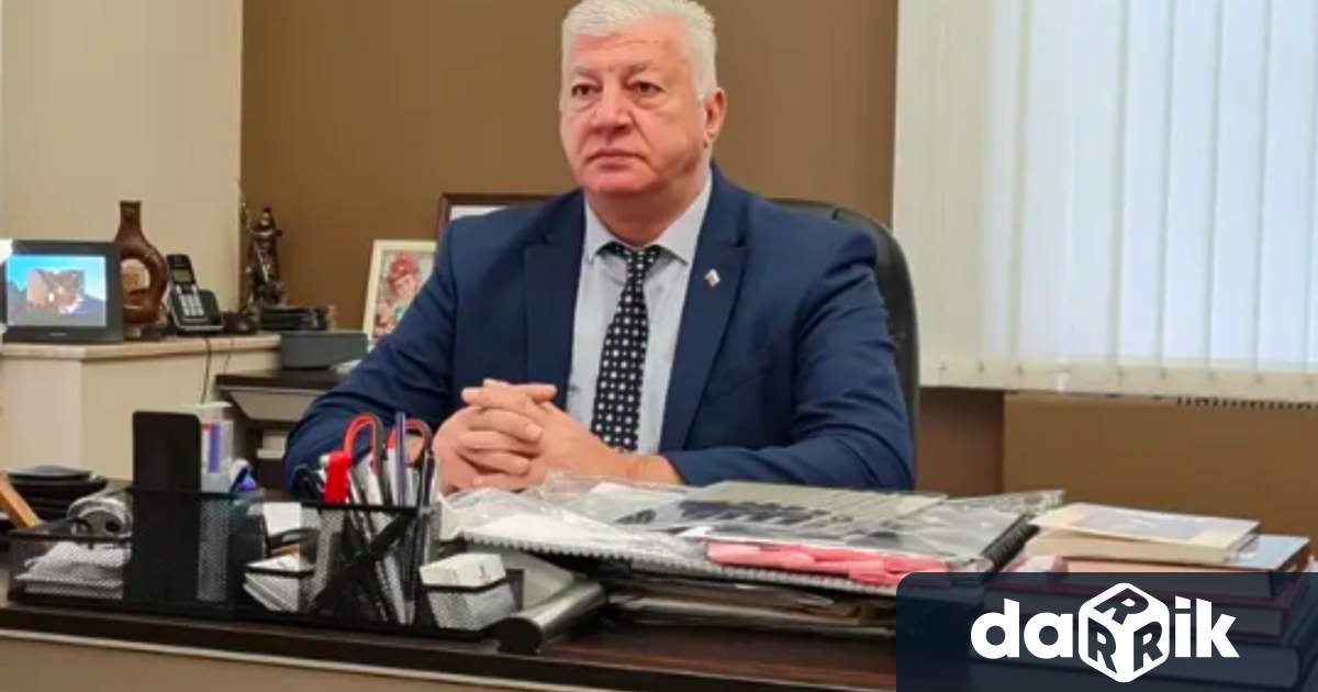 Бившият кмет на ПловдивЗдравко Димитров може да бъде поканен заминистър