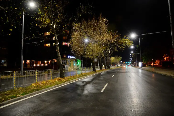 Модернизират уличното осветление в квартал „Чайка” с 2 млн. лева