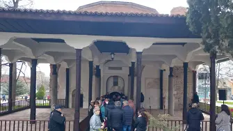 ВАС отсъди: Куршум джамия остава собственост на община Карлово