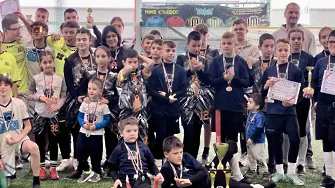 Plovdiv Ravens са шампиони в първия детски турнир по американски флаг футбол у нас