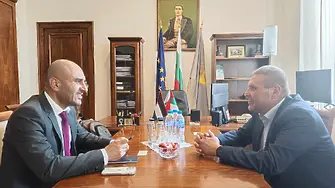 Кметът на Плевен се срещна с временно управляващия посолството на Държавата Палестина в Р България
