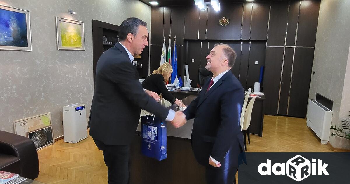 Кметът Димитър Николов се срещна с министъра на културата Найден