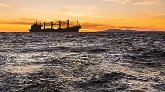 Иранските спецчасти превзеха товарен кораб, свързан с Израел