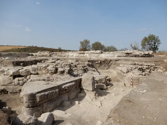 Археологът Деян Драгоев ще представи проучването на Кале Широково през 2023 г.