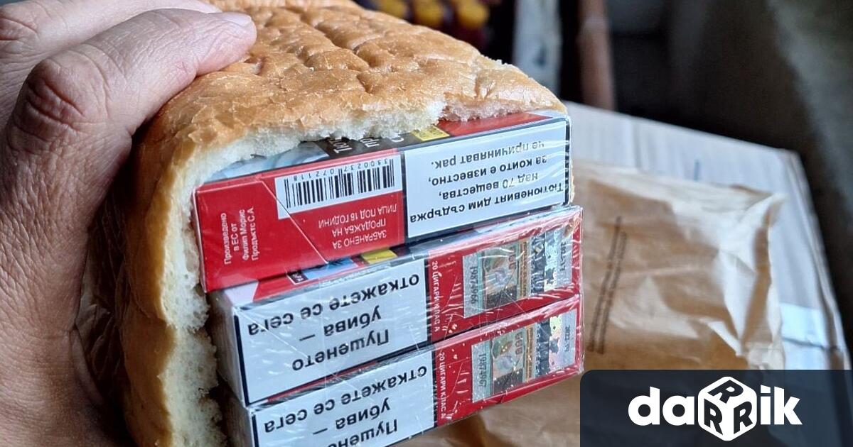 Близо 3100 кутии с цигари скрити в хляб задържаха митнически