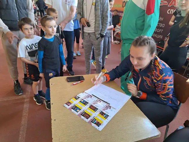 Президентът на БФЛА: Сливенската общественост заслужава да има съоръжения за лека атлетика