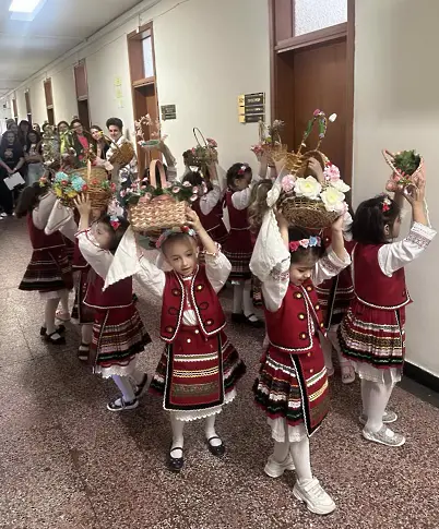 Лазарки посетиха Окръжна и Районна прокуратура – Плевен 