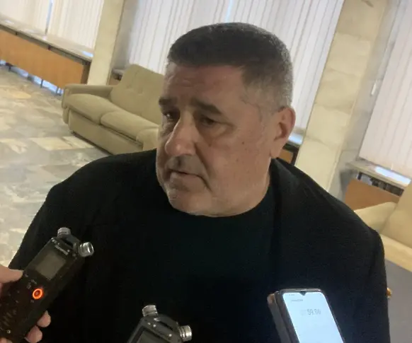 ГЕРБ-СДС регистрира листата си в РИК - Плевен за изборите на 9-ти юни