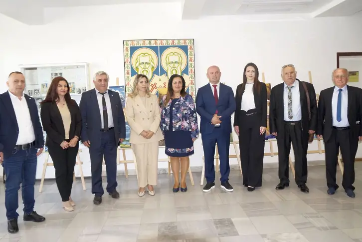 Делегация от две побратимени общини в Албания гостува в Мездра за празника на града - 6 май 