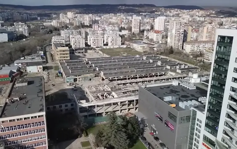 Планират сграда на 33 етажа на мястото на бившия радиозавод във Варна