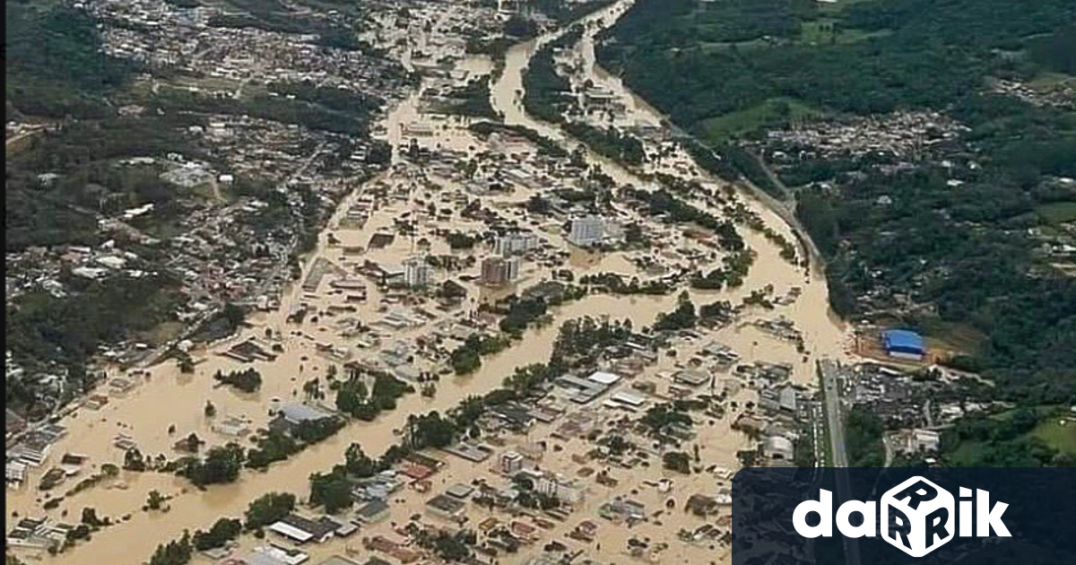 Порои причиниха мащабни наводнения в южния бразилски щат Рио Гранде