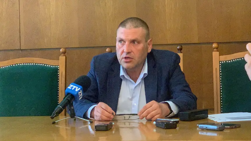 Кметът на Плевен: Всички екипи и служби са ангажирани с отстраняване на щетите след градушката над Плевен