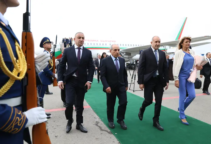 Румен Радев на официално посещение в Азербайджан