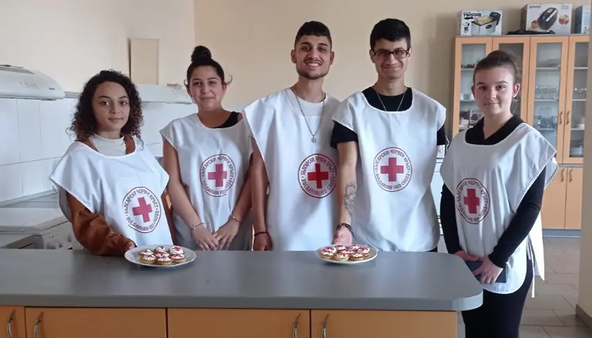 В Ловеч отбелязаха създаването на червенокръсткото движение